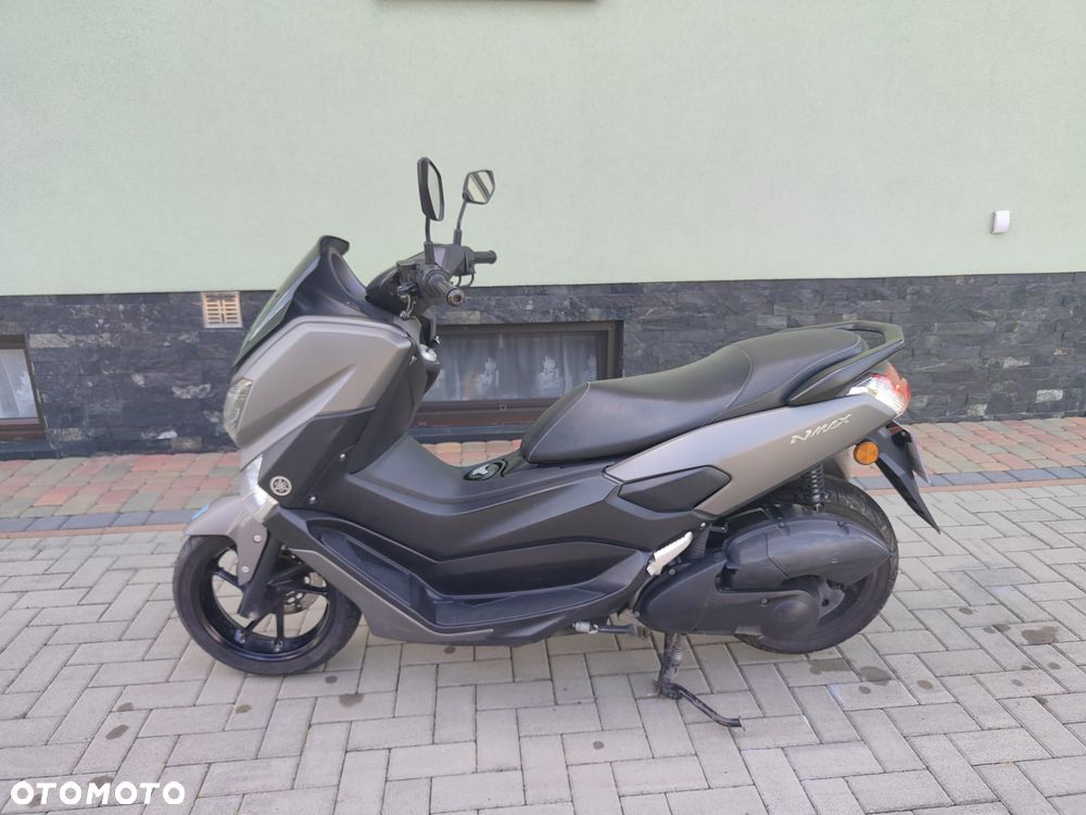 Yamaha NMAX - 3