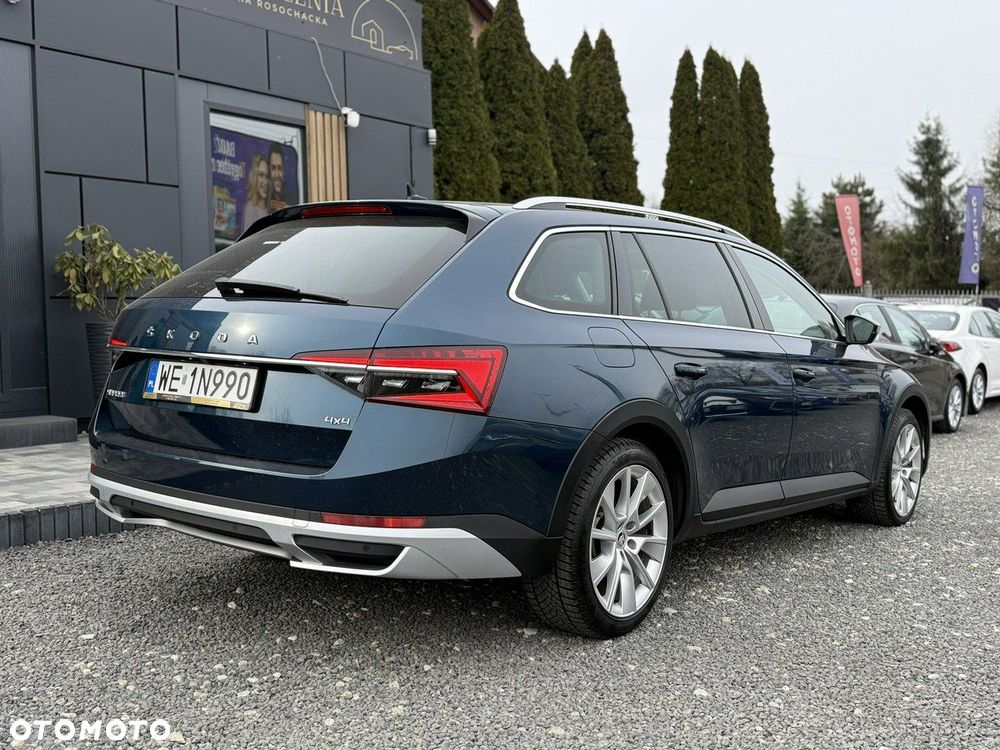 Skoda Superb 2.0 TDI SCR 4x4 Scout DSG - 11