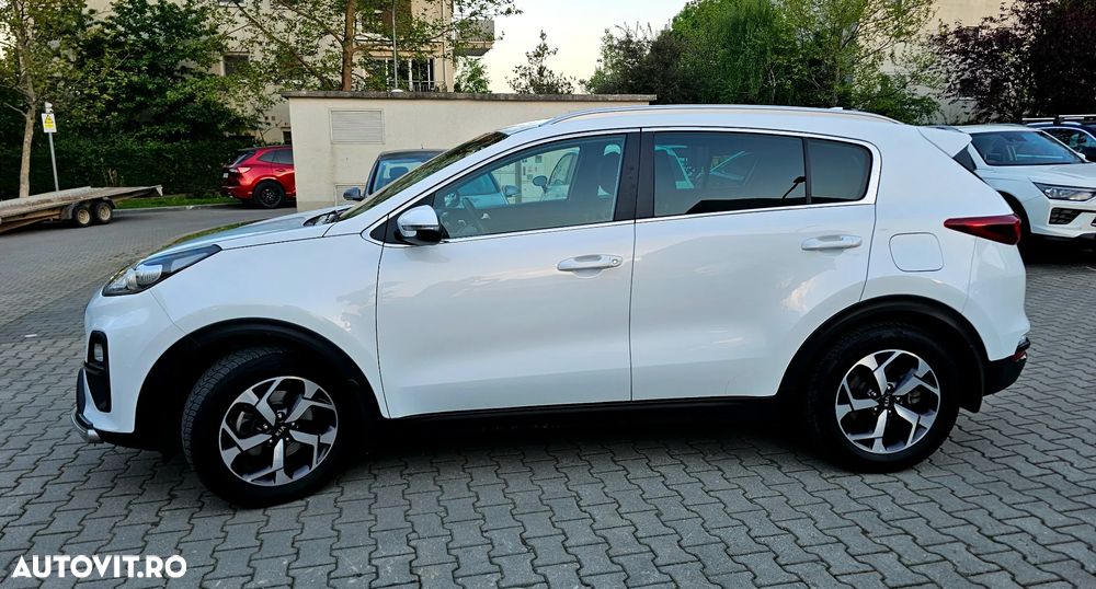 Kia Sportage 1.6 DSL MHEV 7DCT HP 4x2 Plus - 10