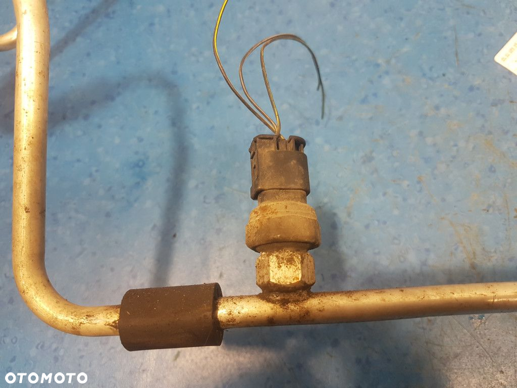 BMW E81 LIFT 2.0 16V N43 PRZEWÓD KLIMATYZACJI 9224831 - 2