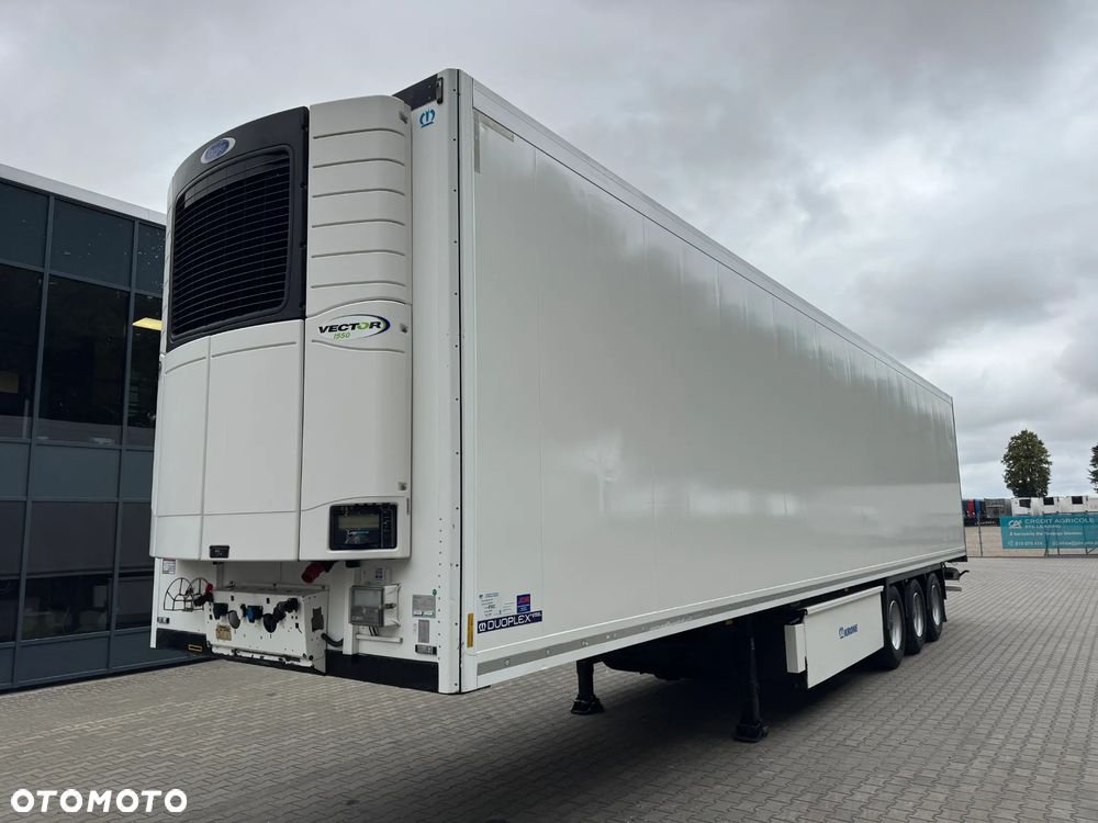 Krone Hakowa, Carrrier Vector 1550 - 5