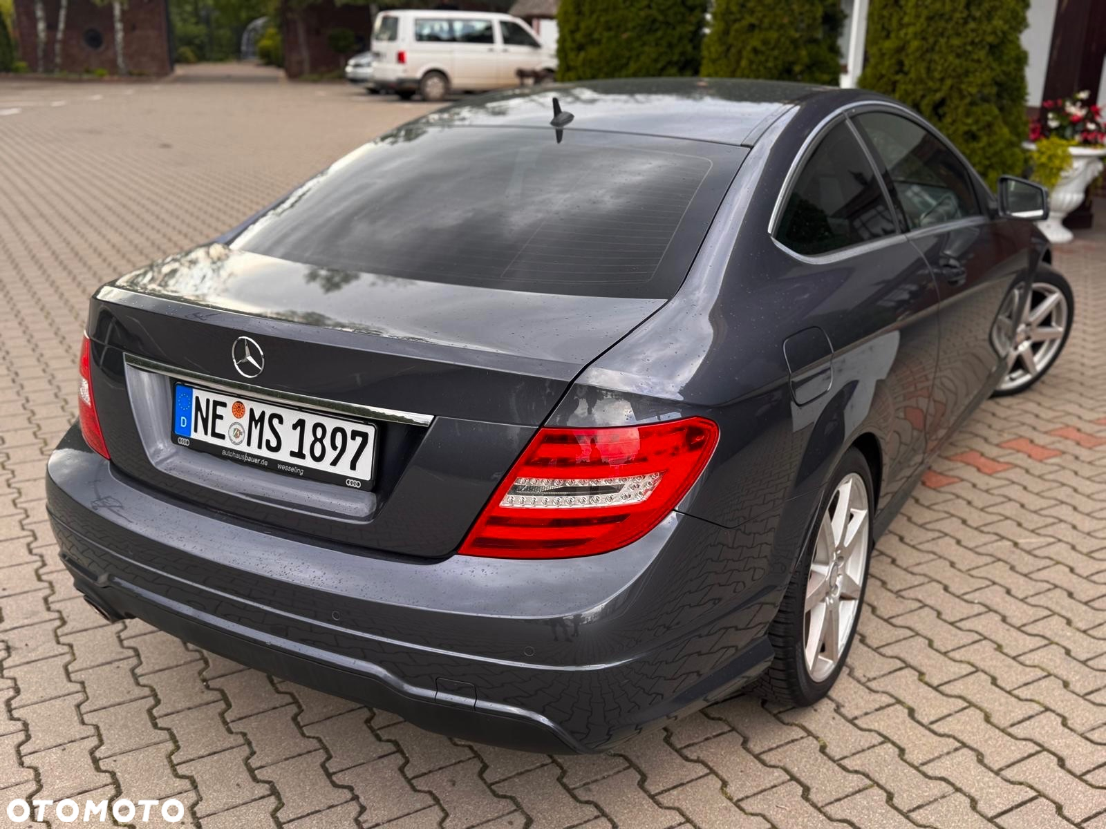 Mercedes-Benz Klasa C 180 AMG Line - 22