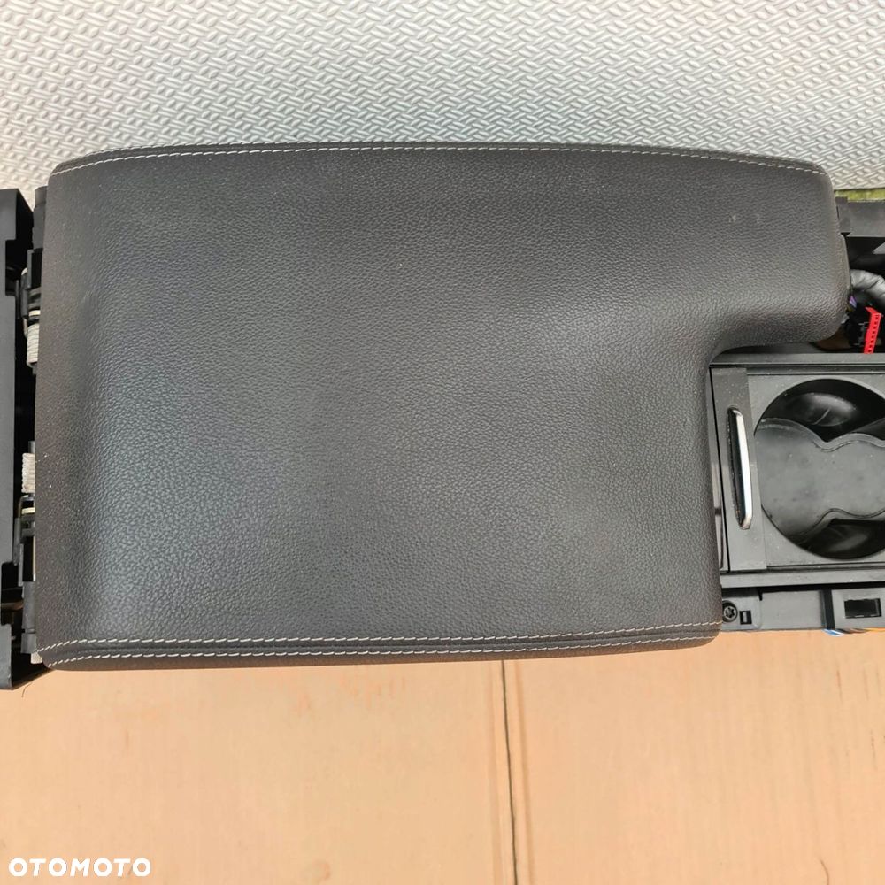 jaguar xf ii x260 r-sport tunel podłokietnik eu - 3