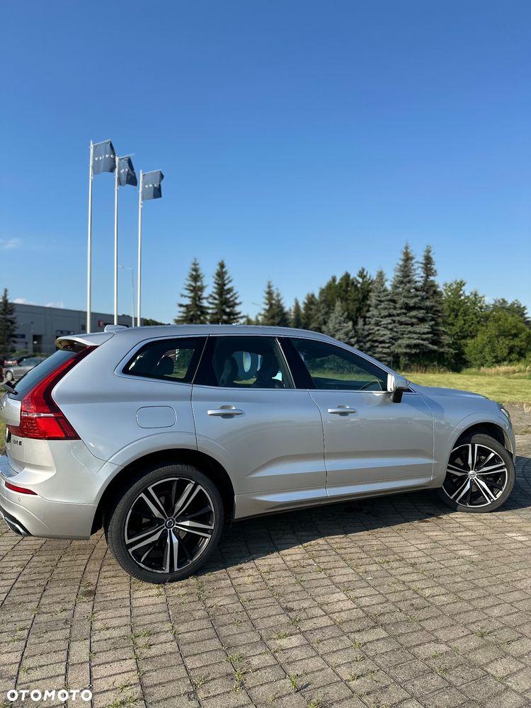 Volvo XC 60 D4 AWD R-Design - 4