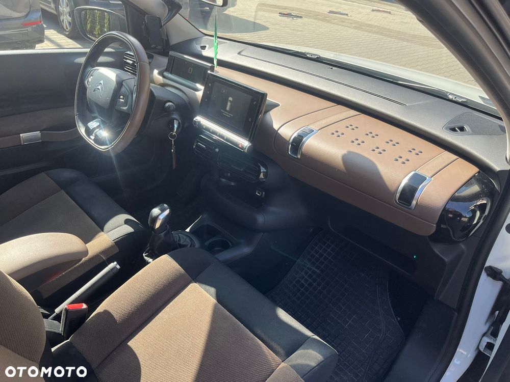 Citroën C4 Cactus 1.2 PureTech Shine - 11
