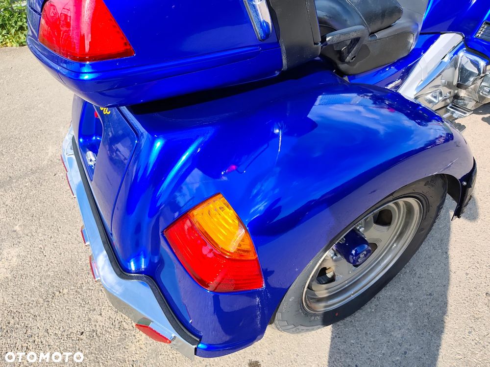 Honda GL - 28