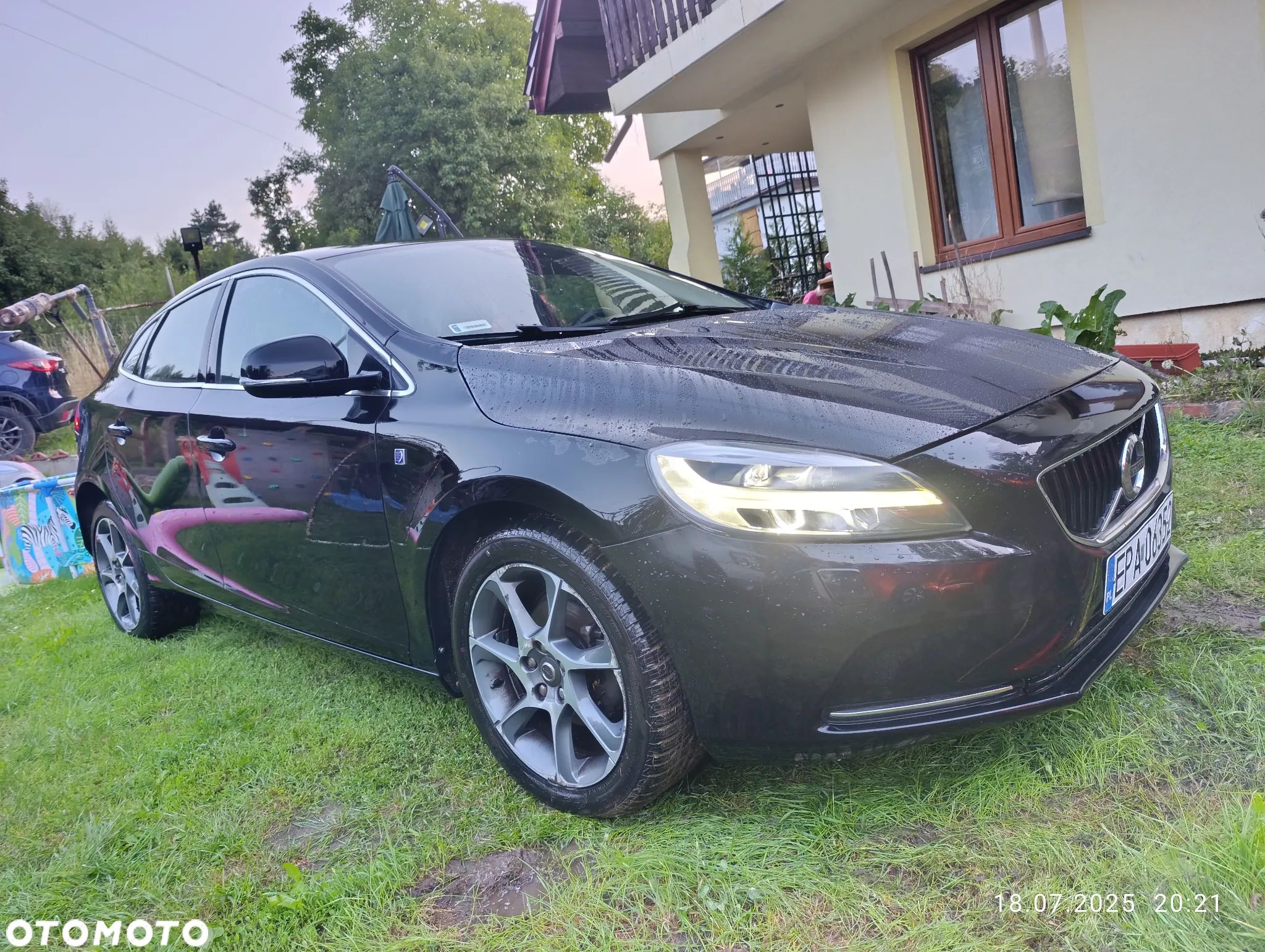 Volvo V40 D2 Drive-E Ocean Race - 1