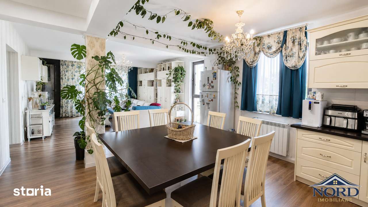 Apartament 3 camere, spațios, Rădăuți — fotografia 1