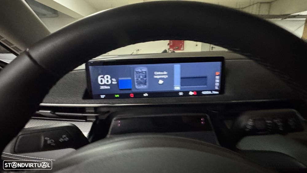 Ford Mustang Mach-E Alargada - 24