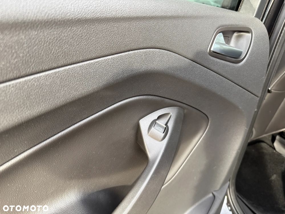 Ford Kuga 2.0 TDCi 4WD Titanium - 11