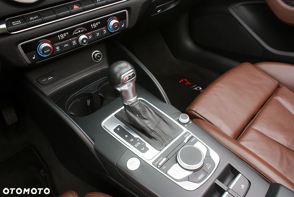 Audi A3 Cabrio 2.0 TFSI S tronic Ambition - 18