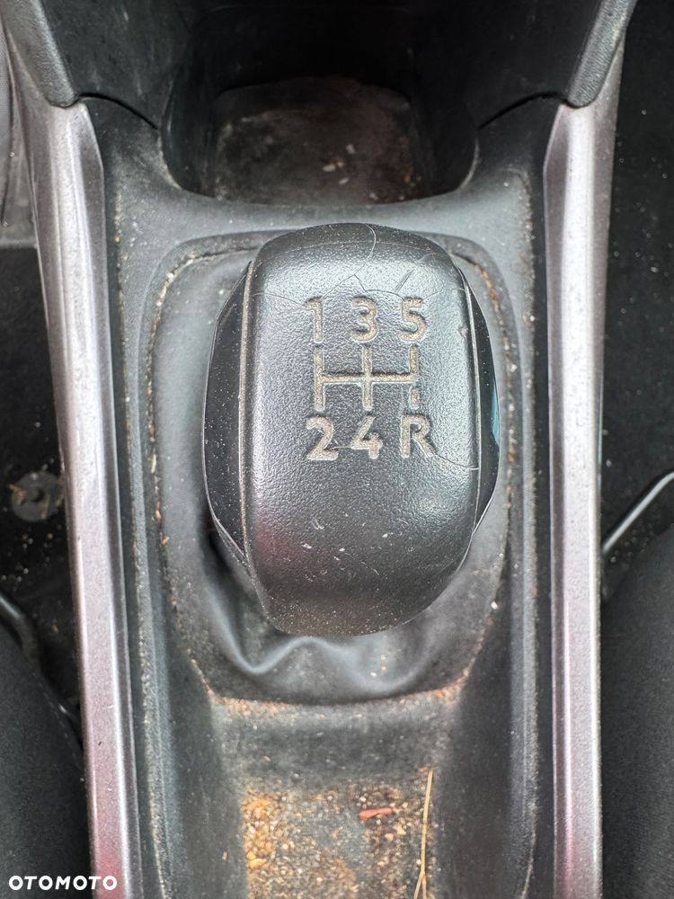 Peugeot 2008 PureTech 82 Style - 19
