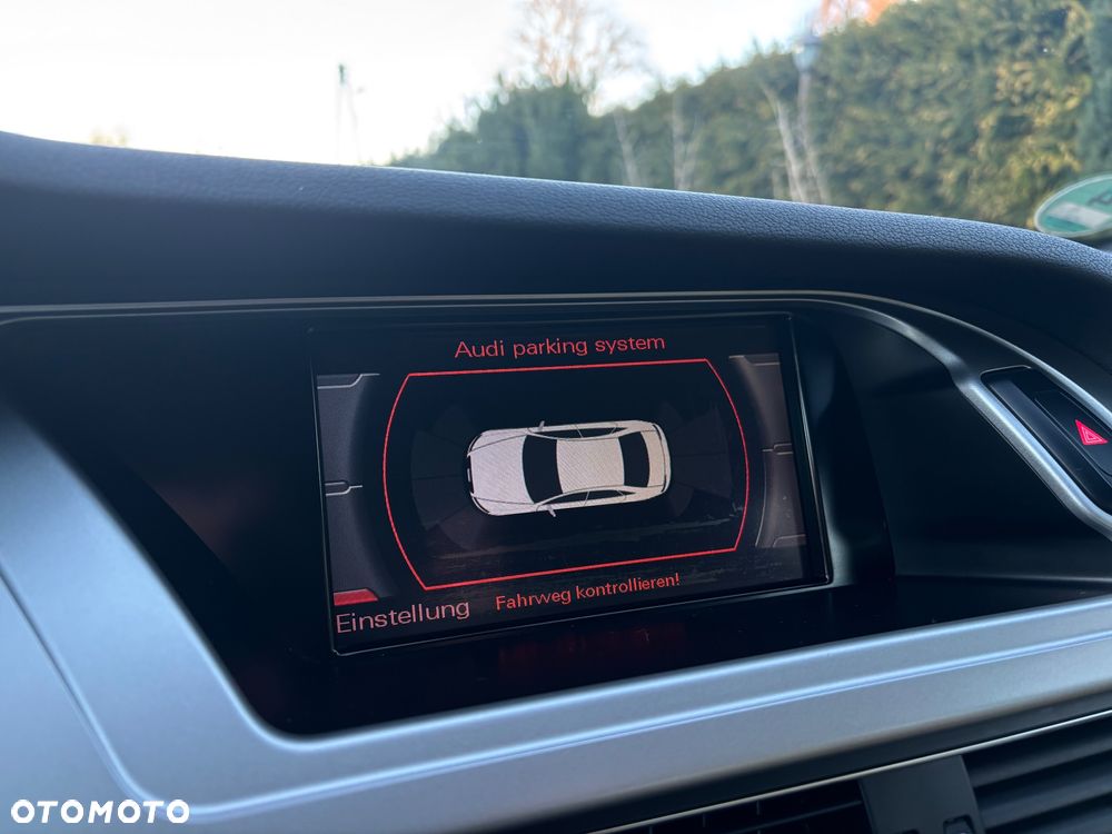 Audi A4 Limousine 1.8 TFSI Limited Edition - 32