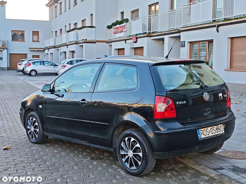 Volkswagen Polo 1.4 TDI Comfortline - 5