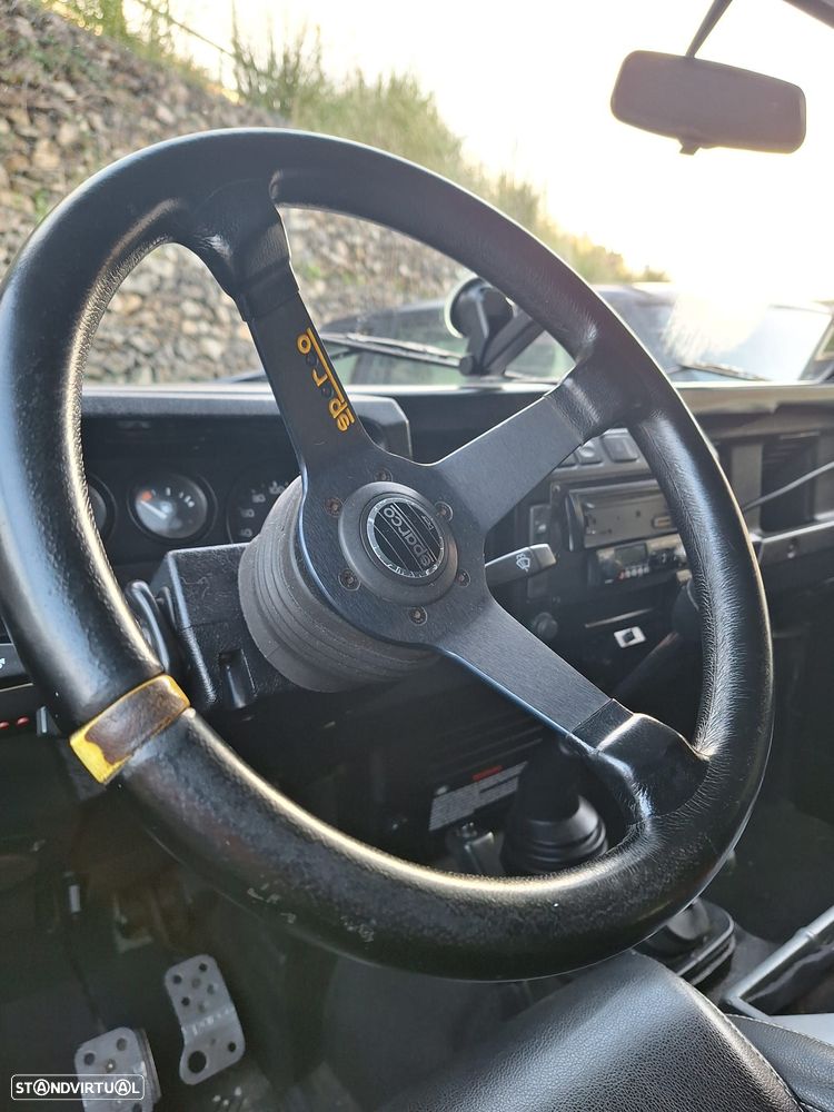 Land Rover Defender 90 2.5 Td5 E - 19