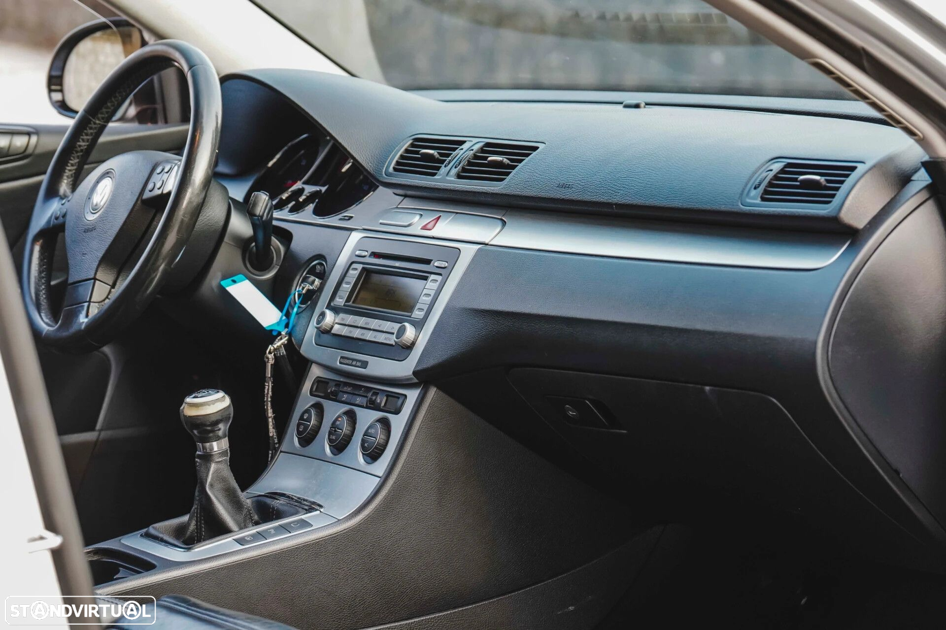VW Passat - 14