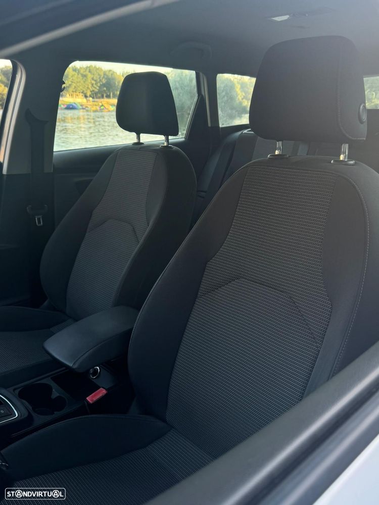SEAT Leon ST 1.6 TDI S&S DSG Style - 5