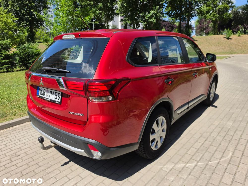 Mitsubishi Outlander 2.0 2WD - 3