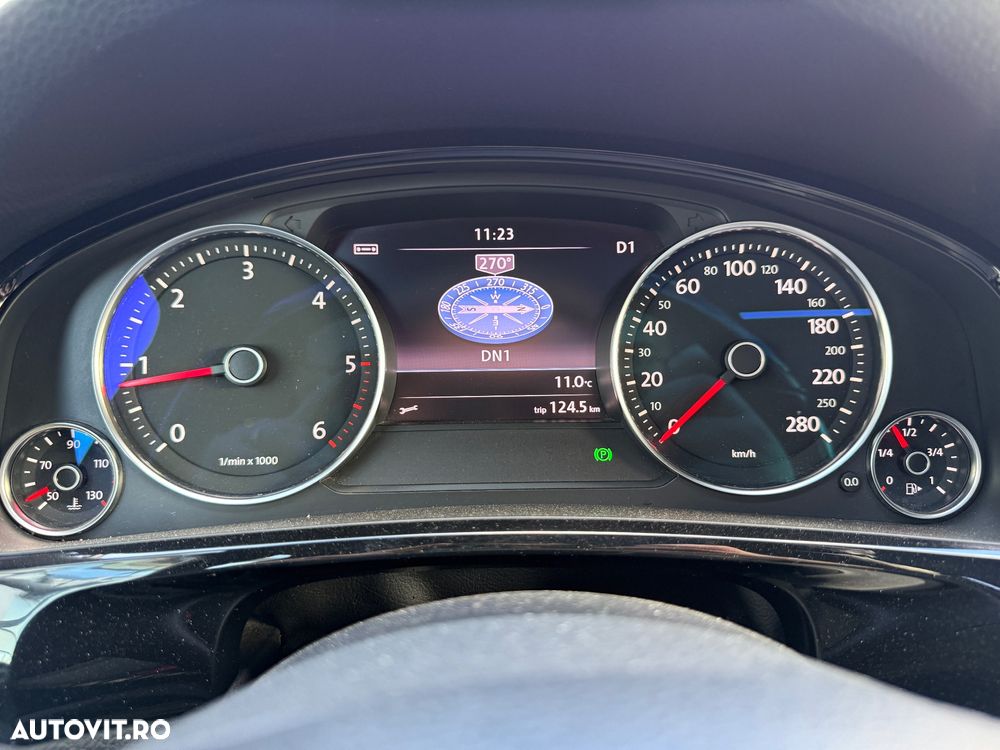 Volkswagen Touareg - 18