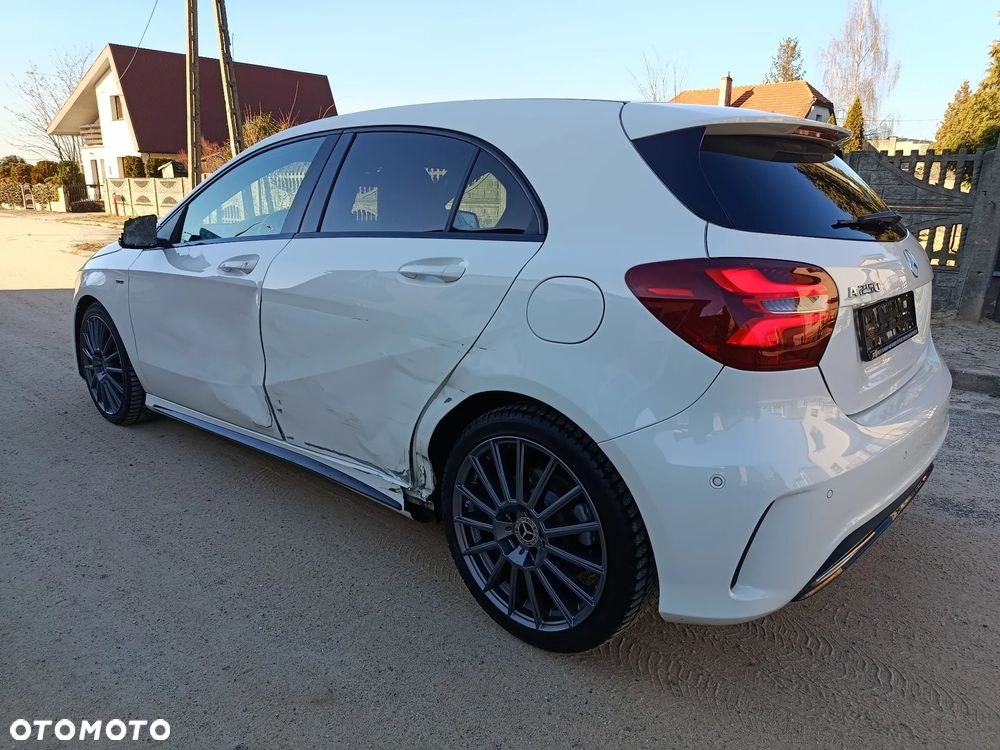 Mercedes-Benz Klasa A 250 Motorsport Edition - 32