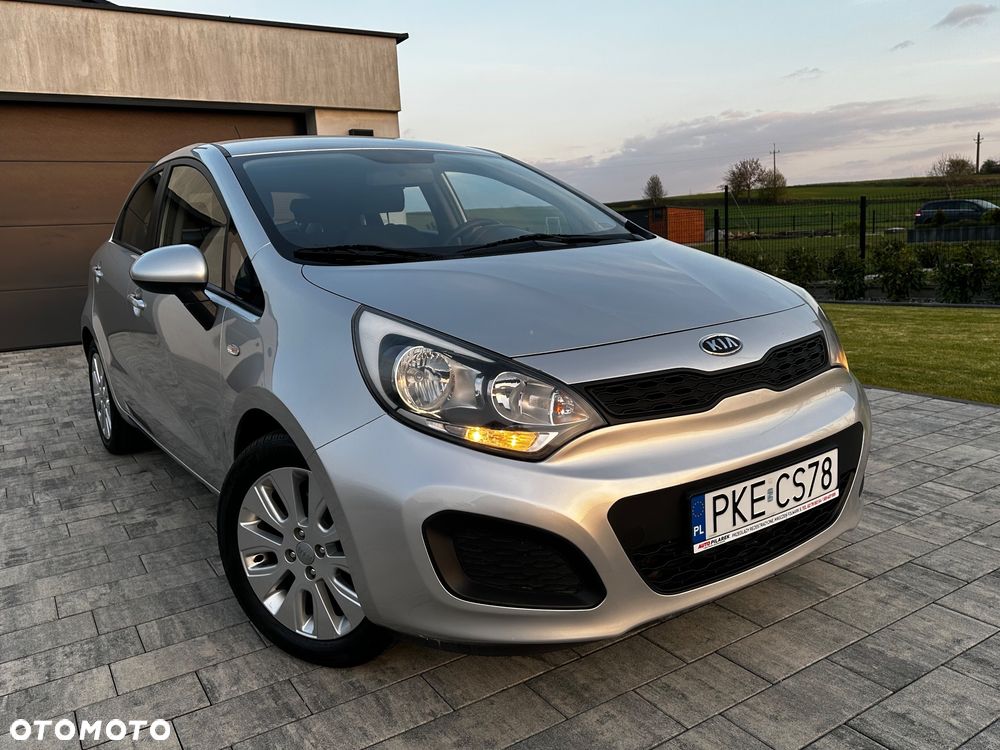 Kia Rio - 1