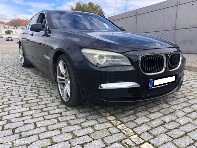 BMW 740 d Pack M - 5
