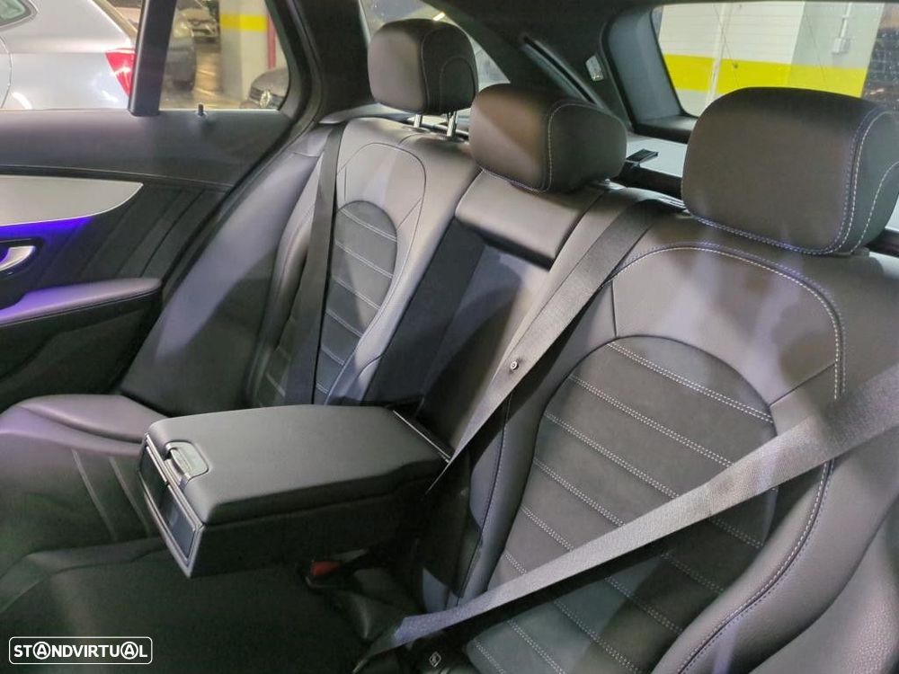 Mercedes-Benz C 300 de AMG Line - 11