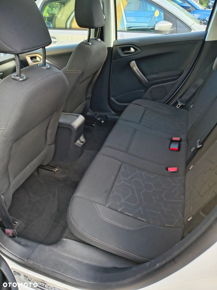 Peugeot 2008 1.6 VTi Active - 9