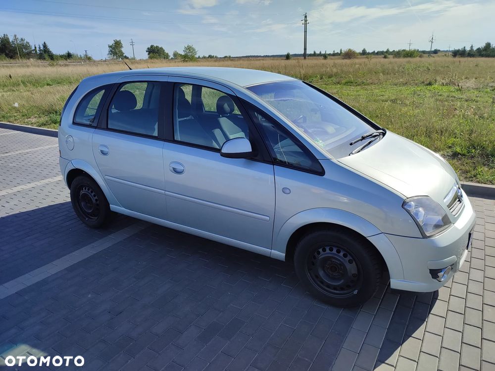 Opel Meriva 1.6 16V Cosmo - 1