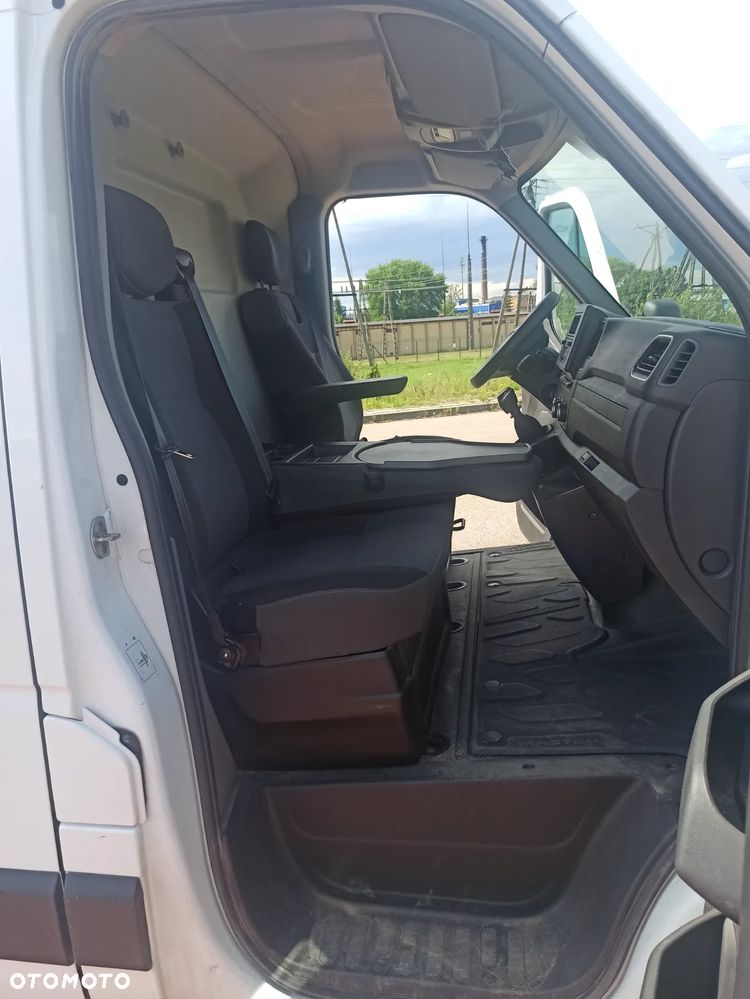 Renault Master - 17