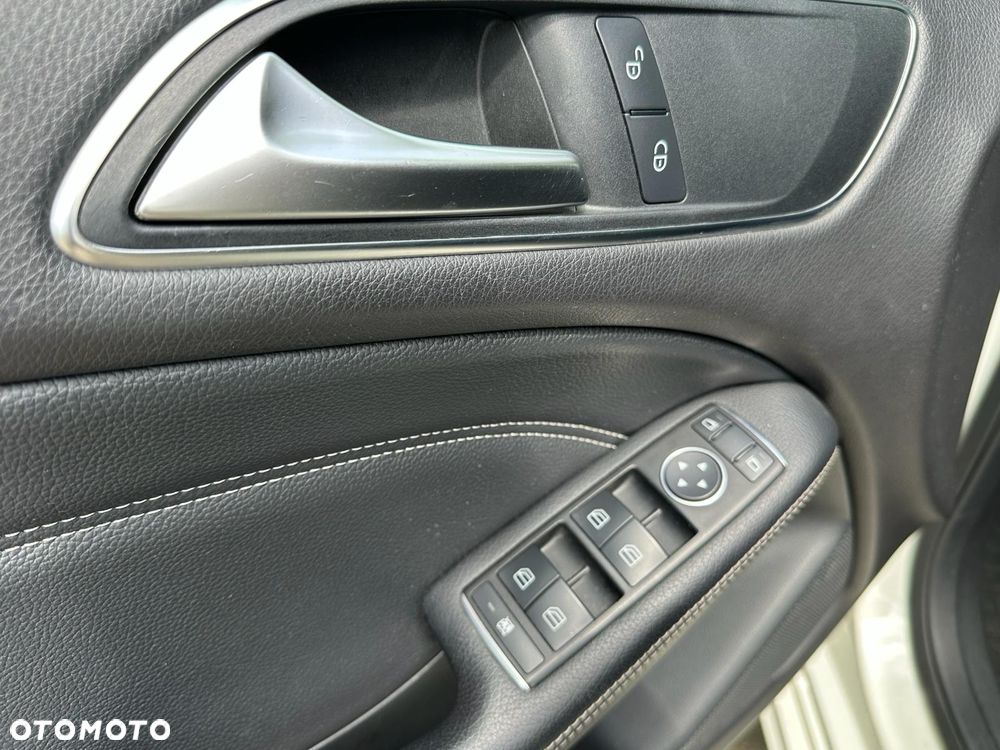 Mercedes-Benz Klasa B 180 CDI (BlueEFFICIENCY) - 9
