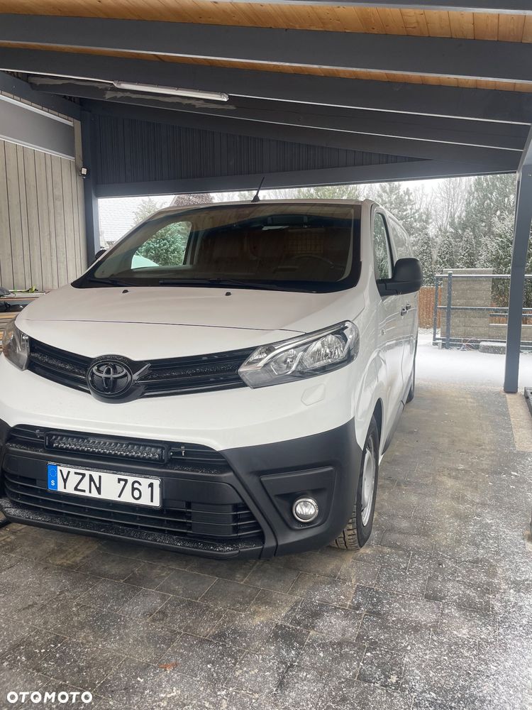 Toyota Proace - 1