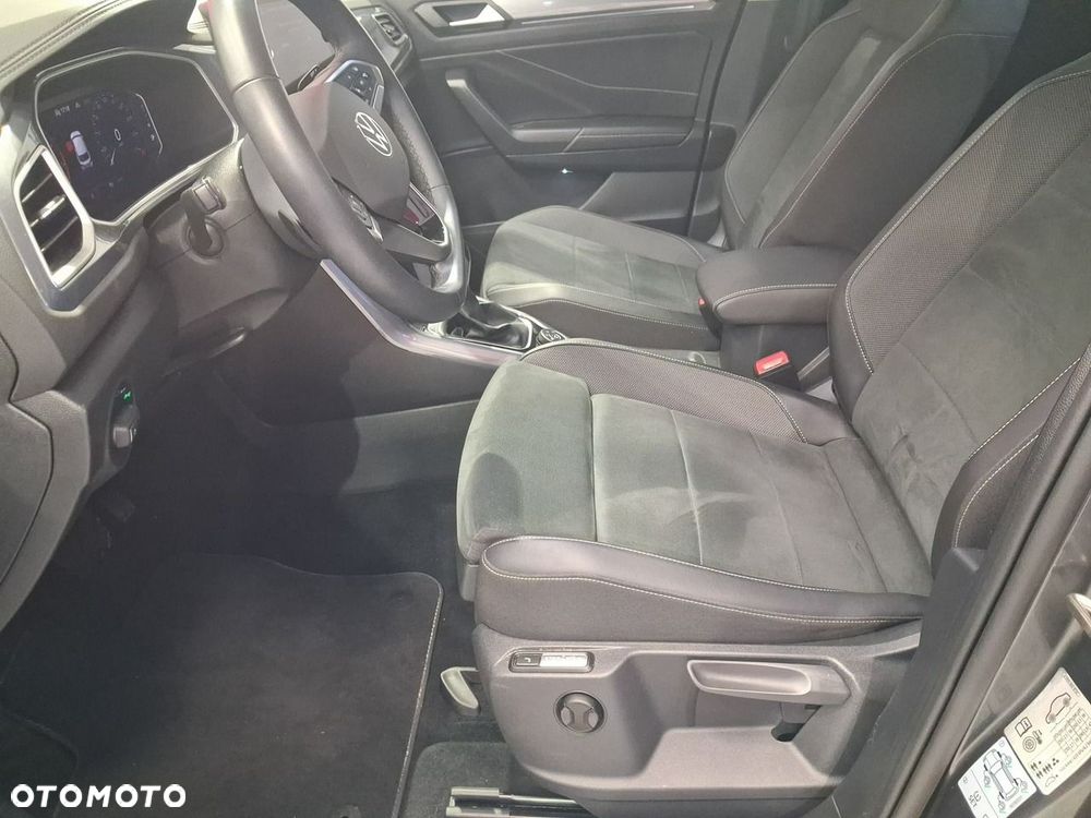 Volkswagen T-Roc - 12