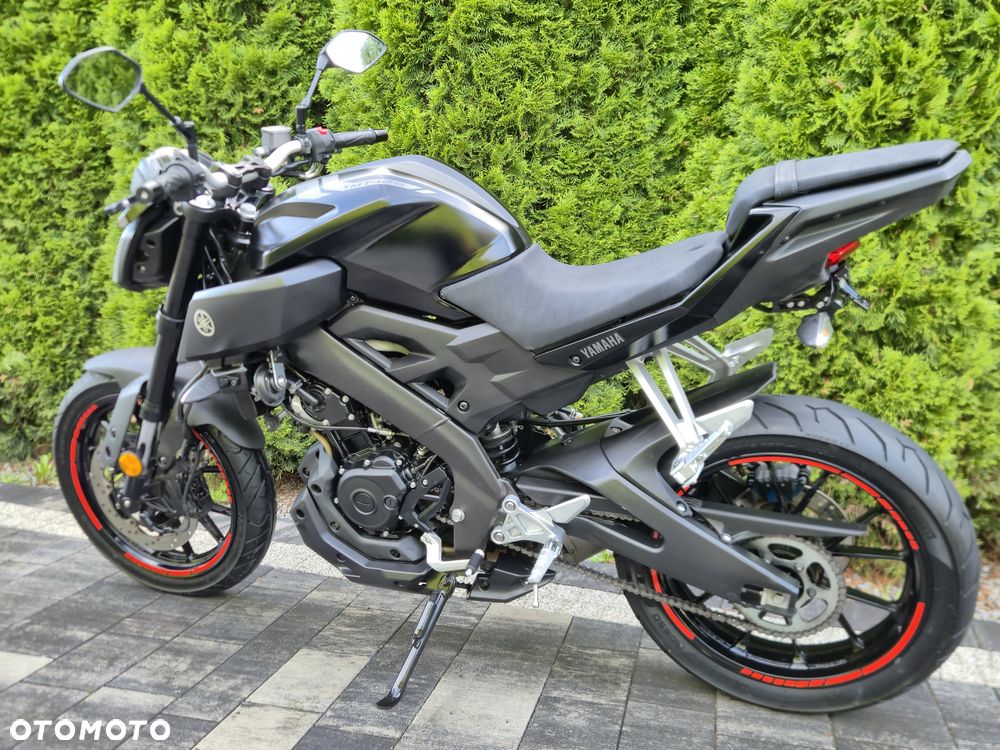 Yamaha MT - 7