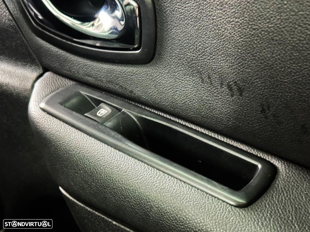 Renault Mégane Sport Tourer 1.5 dCi GT Line EDC J18 - 27