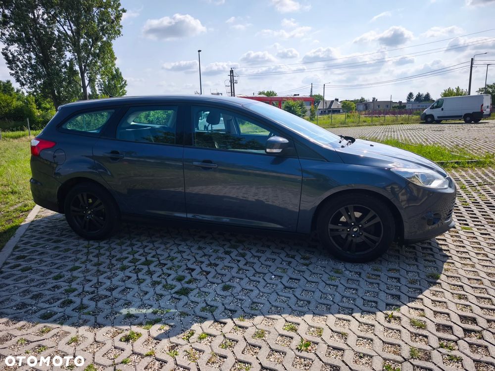 Ford Focus 1.6 TDCi DPF Titanium - 10