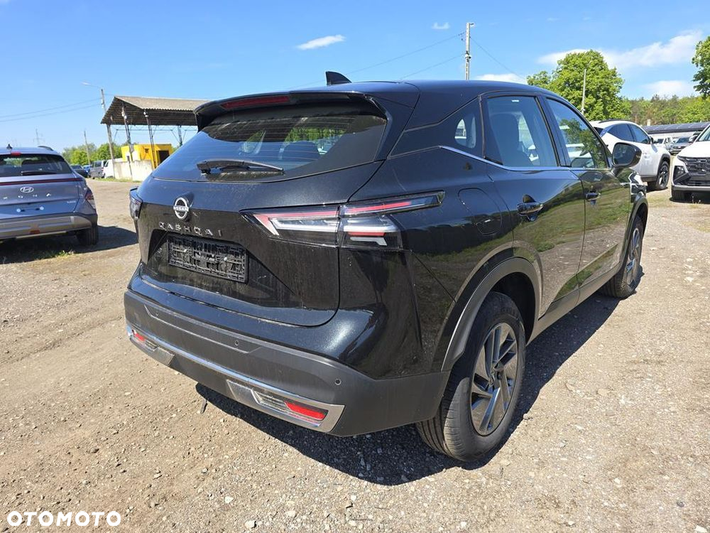 Nissan Qashqai 1.3 DIG-T mHEV Acenta Xtronic - 4