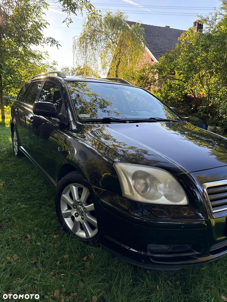 Toyota Avensis 2.2 D-4D Sol Plus - 16