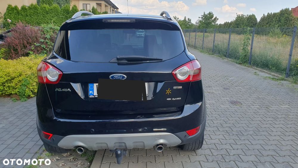 Ford Kuga 2.0 TDCi 4x4 Titanium - 4