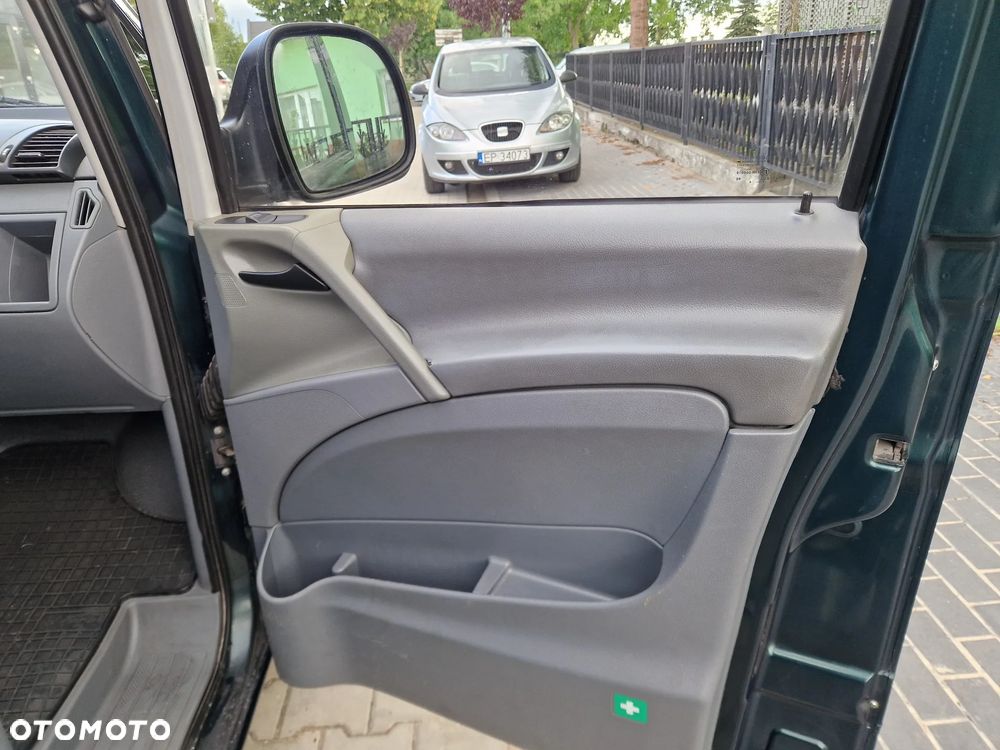 Mercedes-Benz Vito - 19