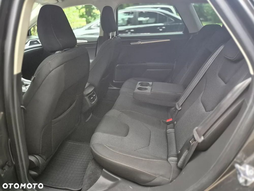 Ford Mondeo 2.0 TDCi Titanium - 20