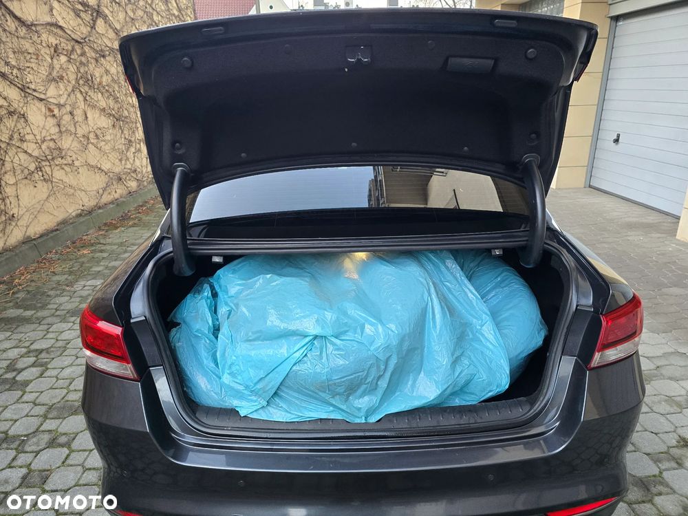 Kia Optima 1.7 CRDI L - 26