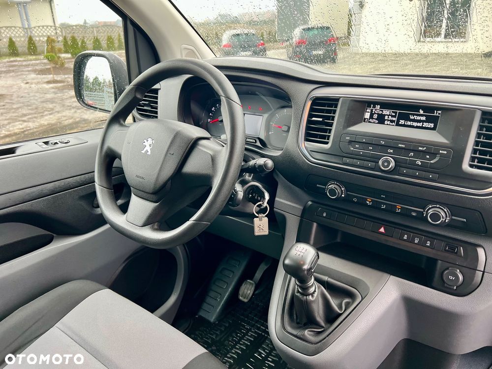 Peugeot Traveller 1.6 BlueHDi Compact Allure - 21