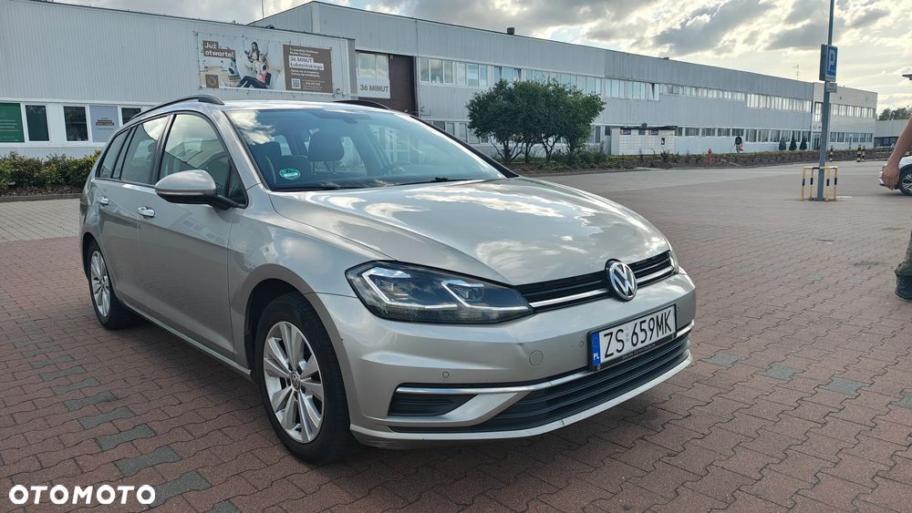 Volkswagen Golf Variant 1.6 TDI BMT Comfortline - 11