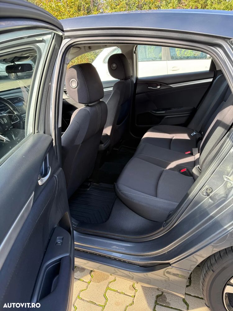 Honda Civic 1.5 VTEC Turbo Elegance Navi - 12