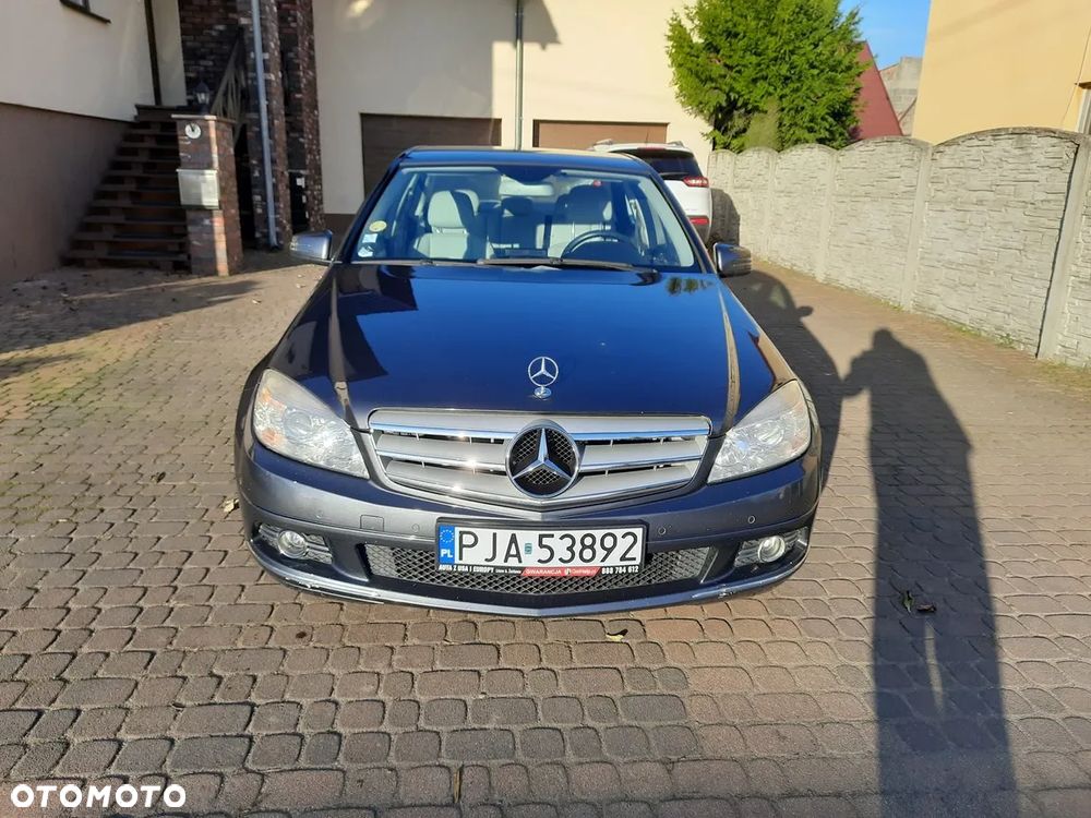 Mercedes-Benz Klasa C 220 CDI DPF Avantgarde - 2