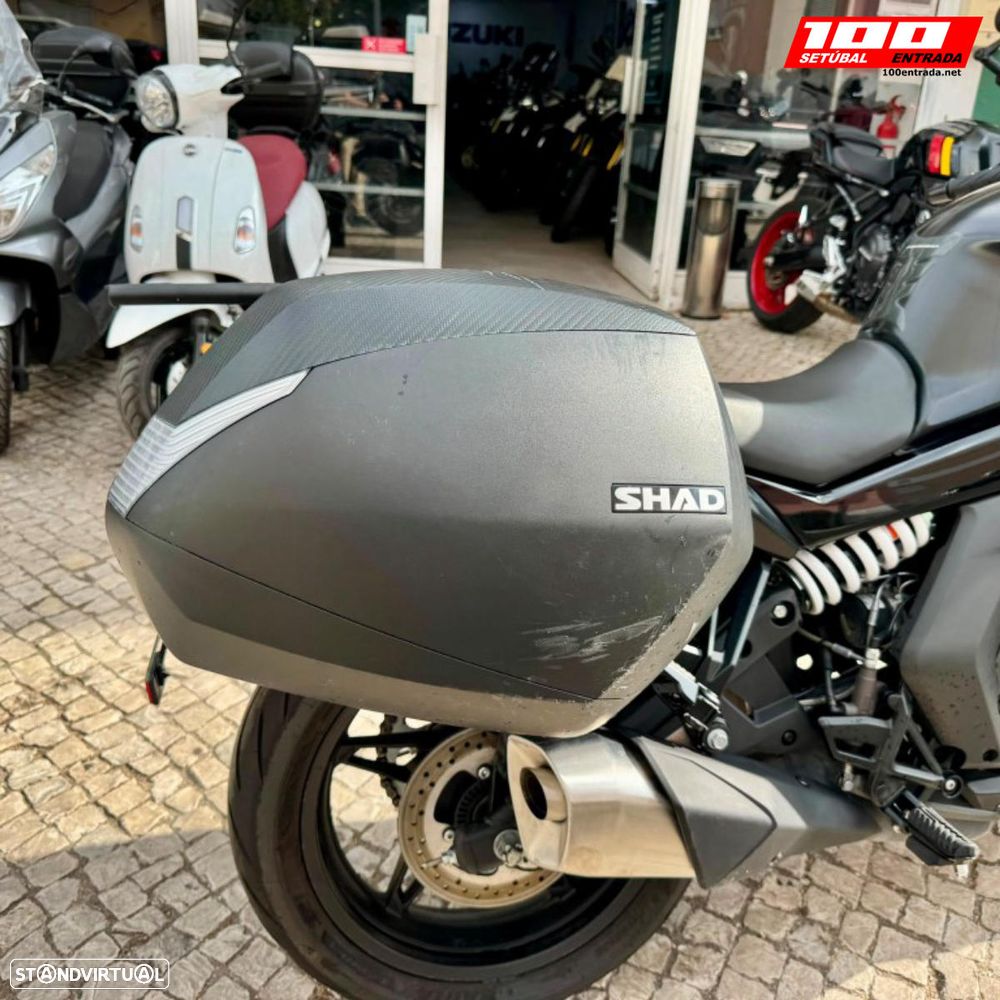 CF Moto 650GT 8F - 12