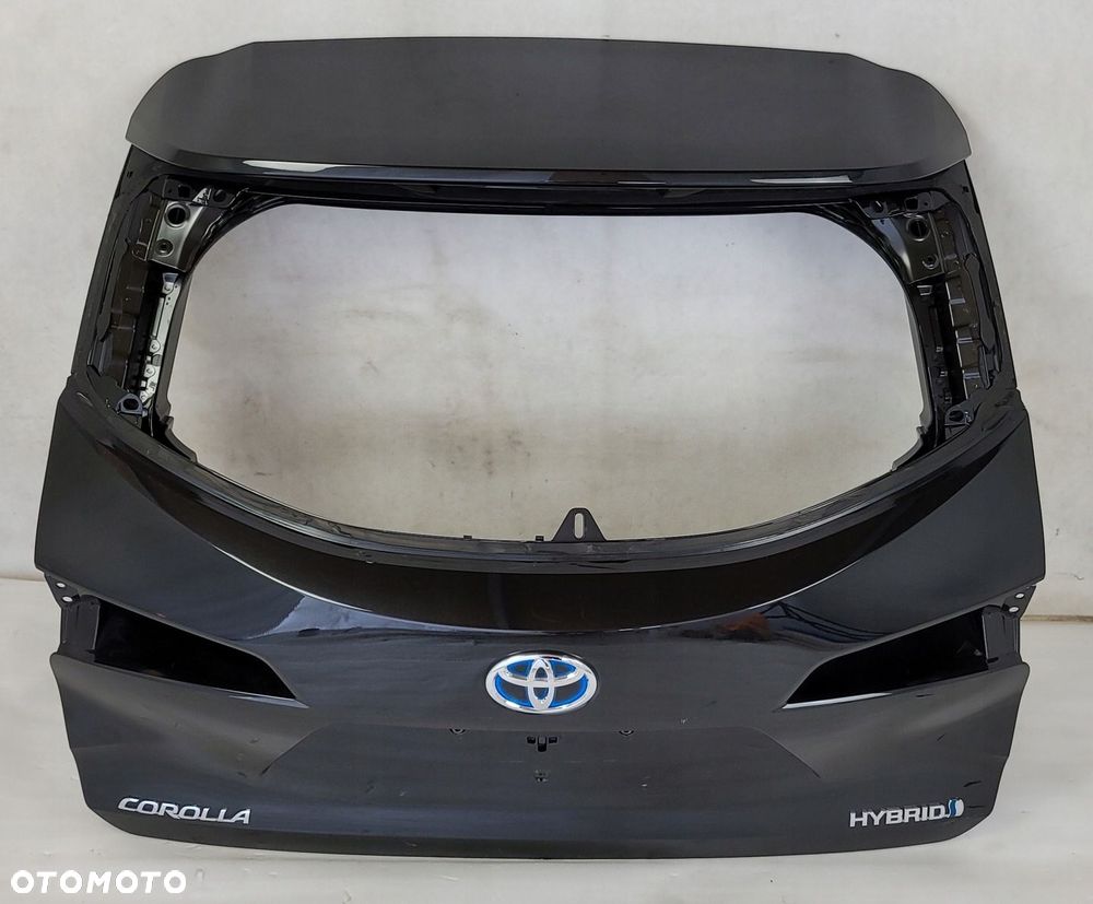 KLAPA TYLNA BAGAŻNIKA TOYOTA COROLLA E21 XII KOMBI - 1