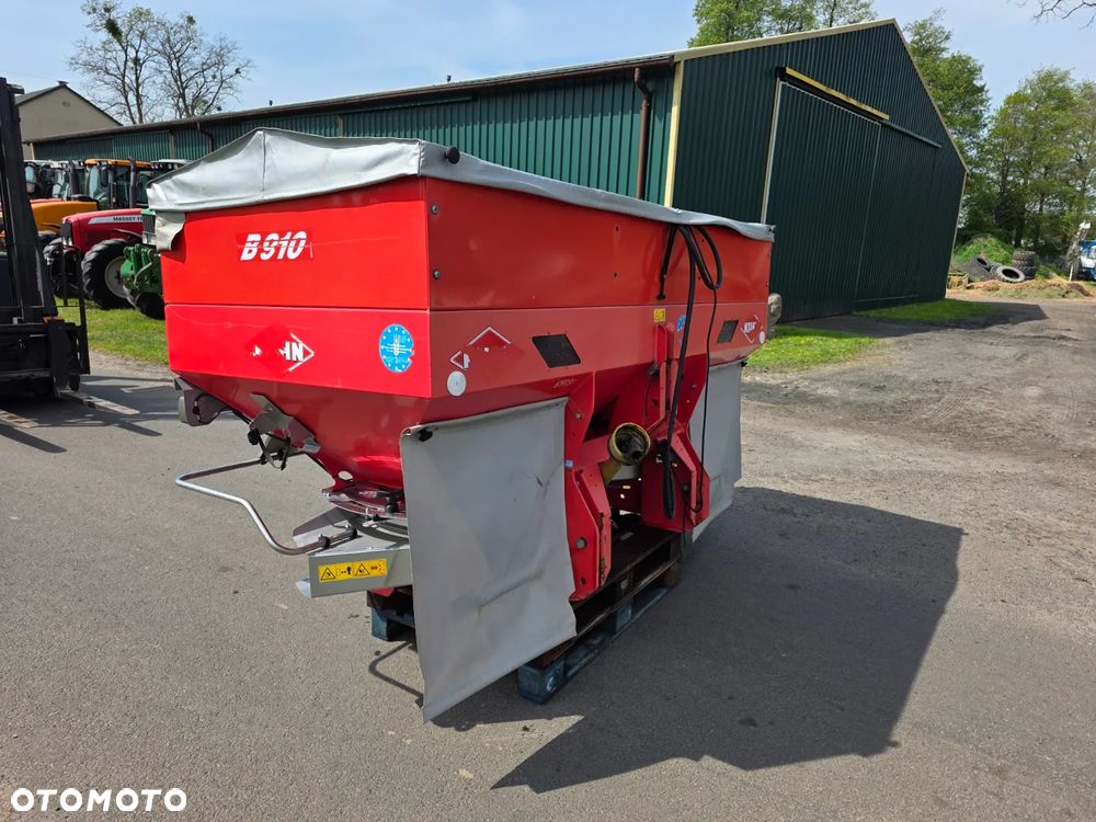 Kuhn MDS 1142 - 3