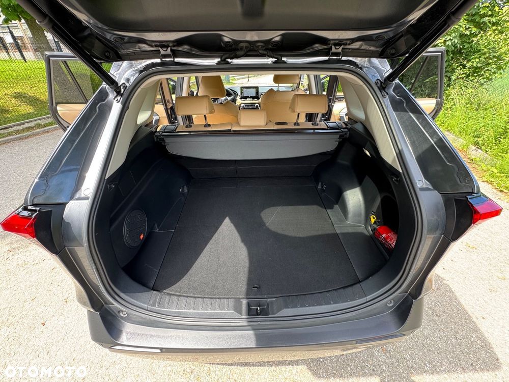 Toyota RAV4 - 26